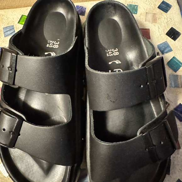 Birkenstock online exclusive! Black leather Chunky Arizona platforms! Size 38. - Picture 4 of 4